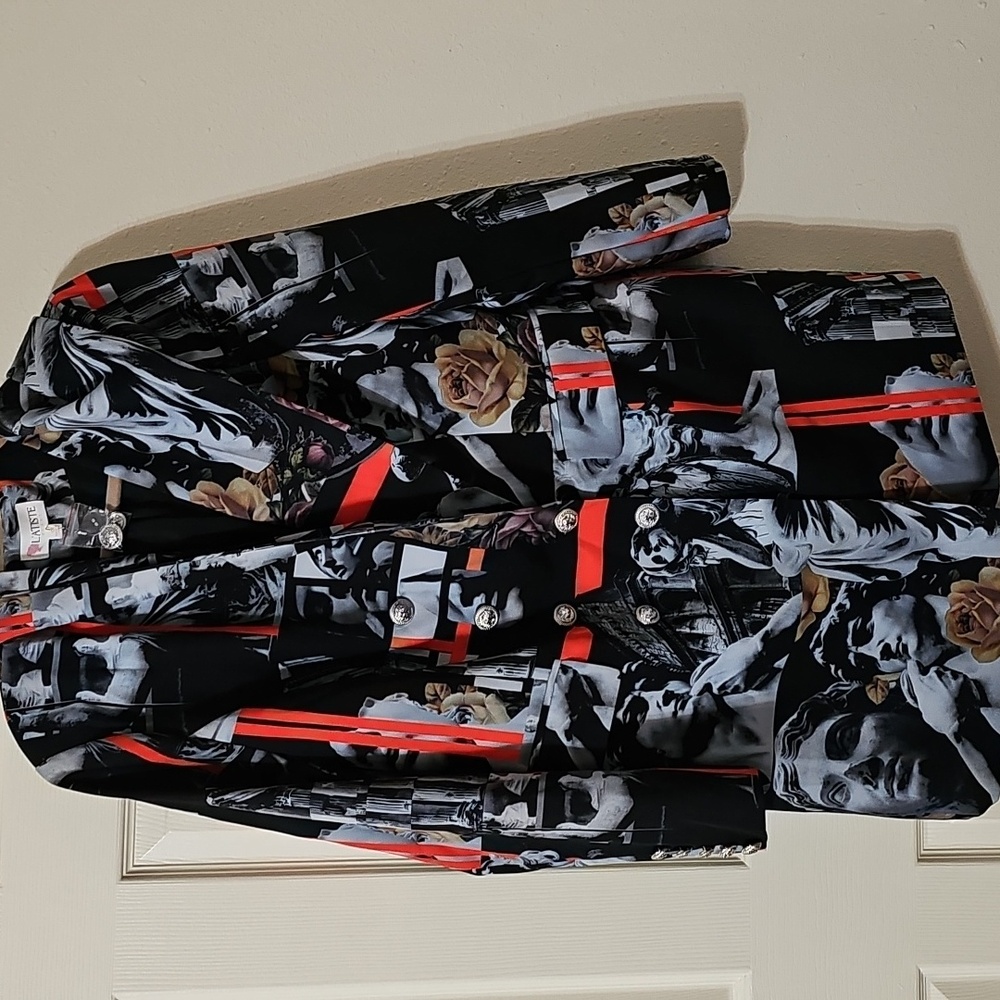 L'Atiste Dress/Jacket with a hood (never worn)